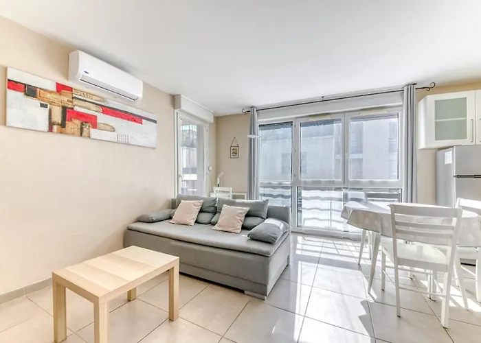 Guestready - Sleek & Sunny Comfort Near The Tram 里昂