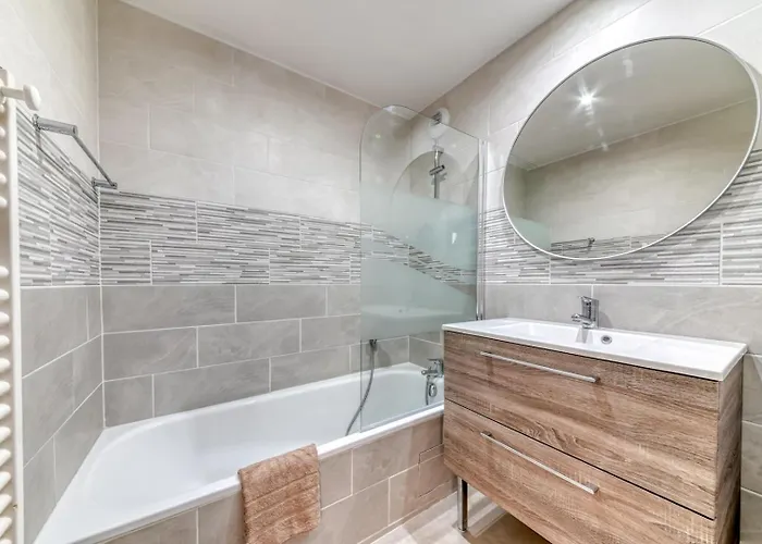 Guestready - Sleek & Sunny Comfort Near The Tram 公寓 里昂
